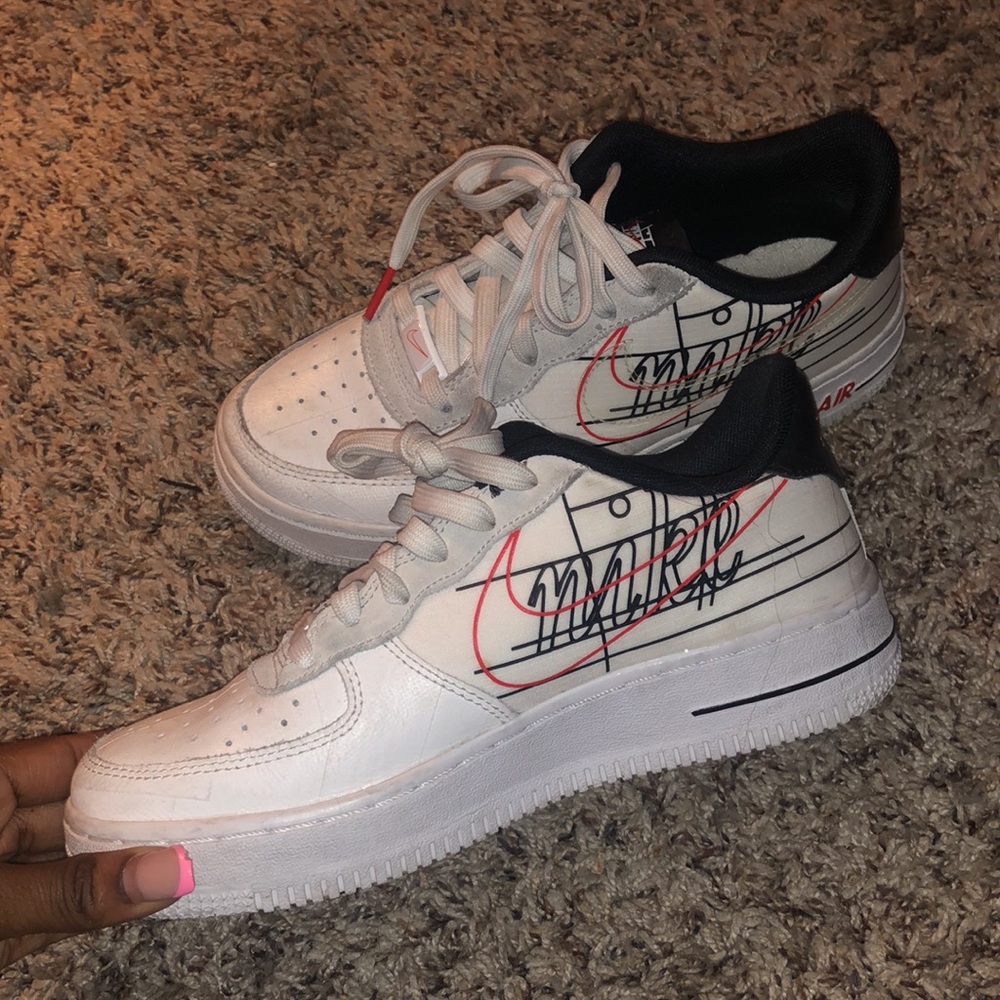 Nike Air Force 1s - Picture 4 of 5